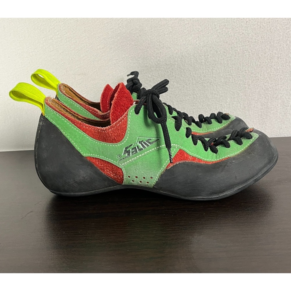 SALTIC Rock Climbing Shoes Mens UK 6.5 US 7.5‎ Lace Up Green Leather Bouldering